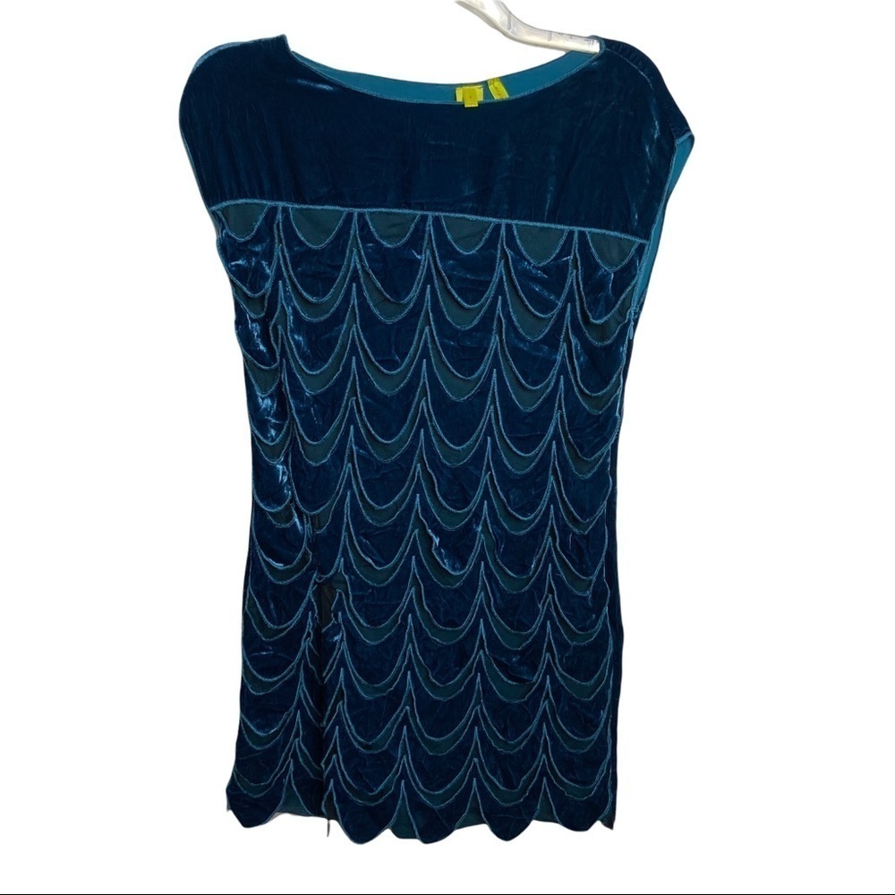Catherine Malandrino Size 4 Blue Teal Crushed Velvet Scalloped Dress Mini